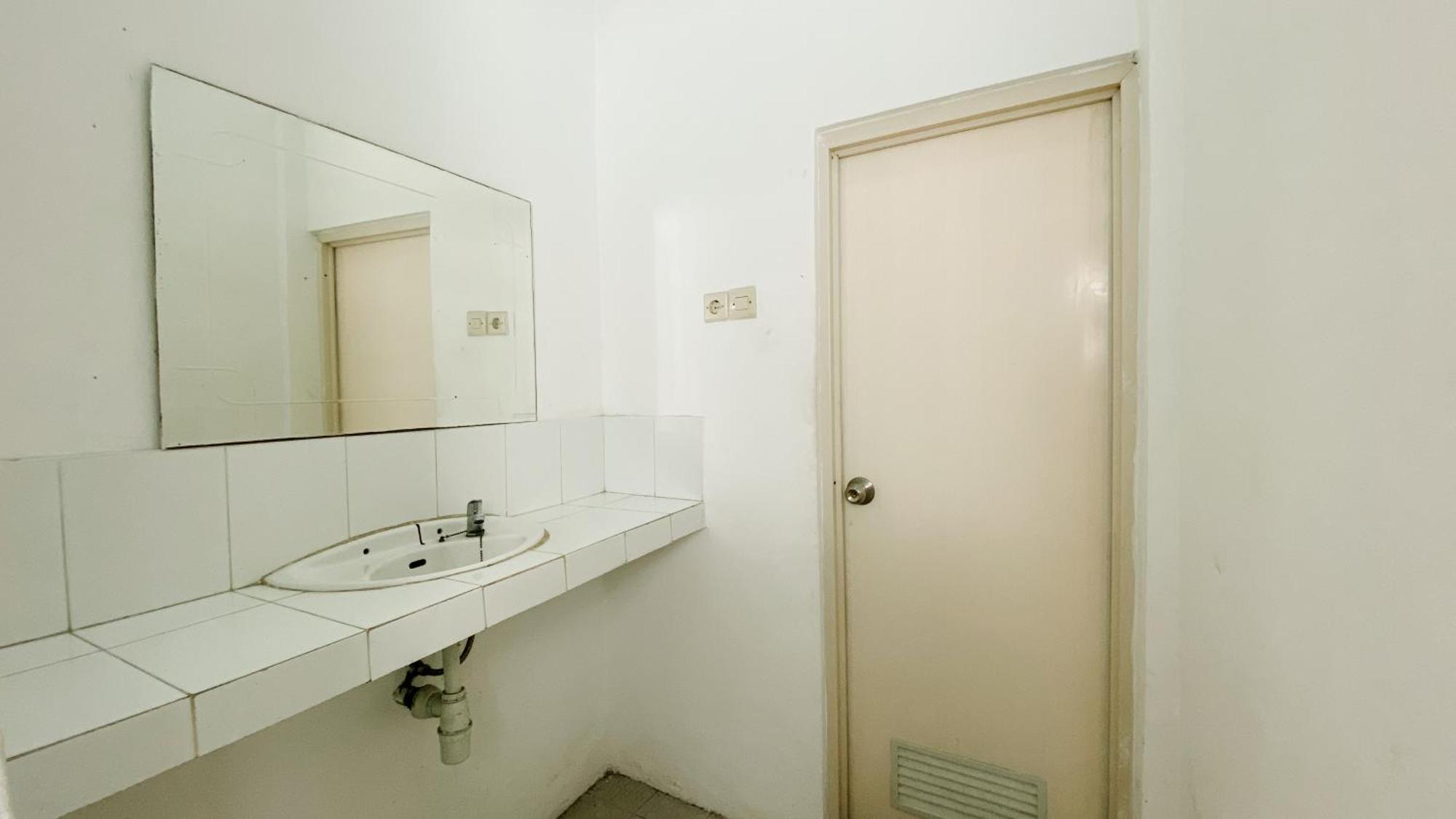 Dormitory Tourism Sritanjung Banyuwangi Banyuwangi  Exterior foto